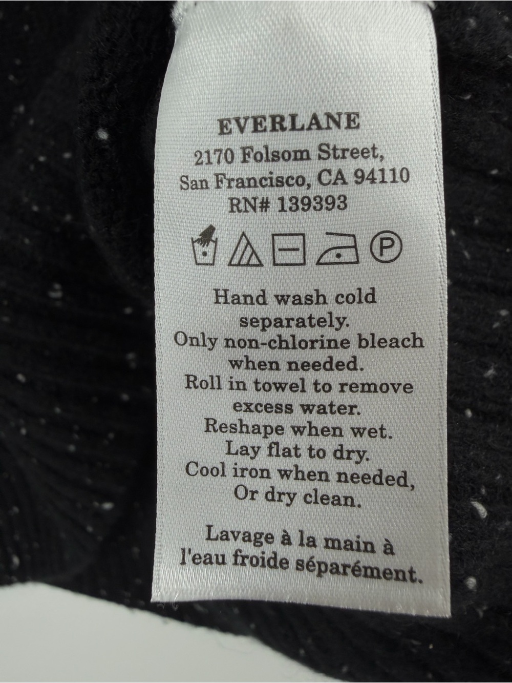 Everlane The Cashmere Boxy Crew Sweater in black Size S - Picture 4 of 6